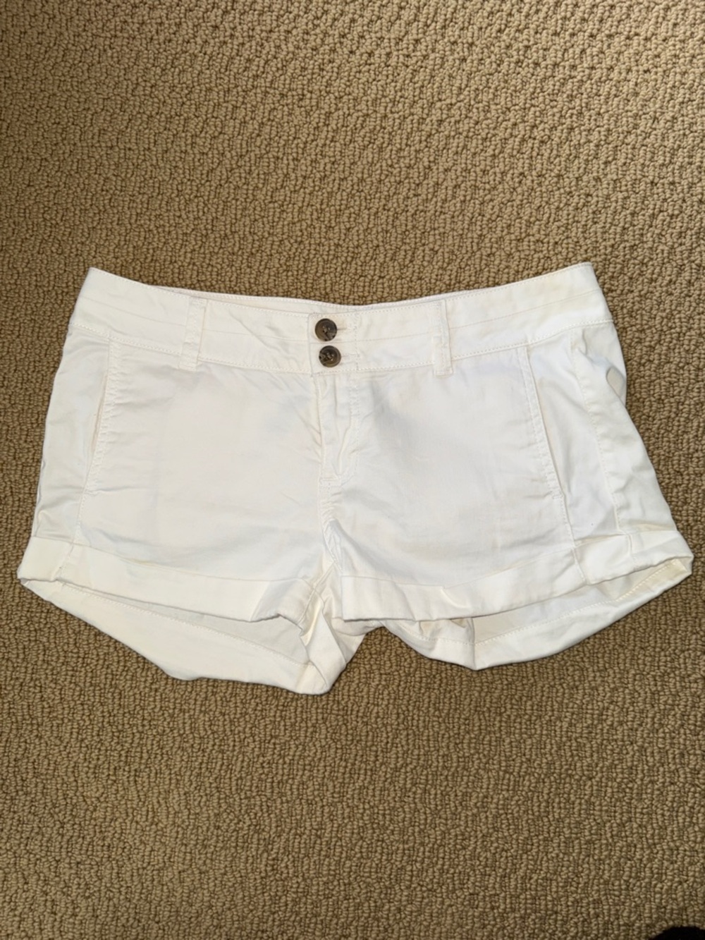 Women's White Button-Front Cotton Shorts